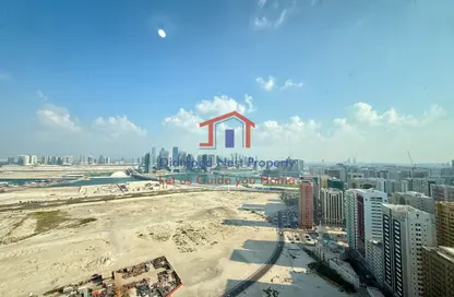 Apartment - 3 Bedrooms - 4 Bathrooms for rent in Silver Wave Tower - Al Mina - Abu Dhabi