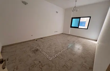 Apartment - 2 Bedrooms - 2 Bathrooms for rent in Al Khan Lagoon - Al Khan - Sharjah