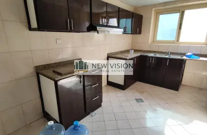 شقة - 3 غرف نوم - 3 حمامات للايجار في شارع التعاون الجديد - التعاون - الشارقة