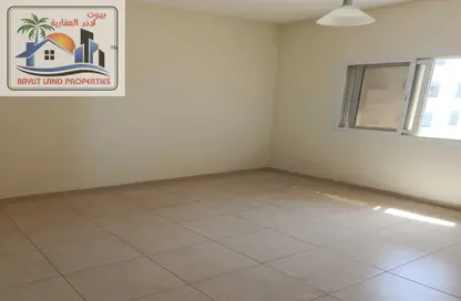 Apartment - 1 Bedroom - 1 Bathroom for rent in Al Qulaya'ah - Al Sharq - Sharjah