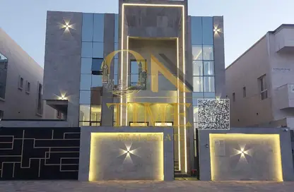 Villa - 5 Bedrooms - 7 Bathrooms for sale in Al Yasmeen 1 - Al Yasmeen - Ajman
