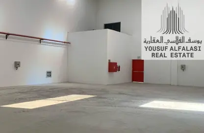 مستودع - استوديو - 1 حمام للايجار في 18 المنطقة الصناعية رقم - المنطقة الصناعية بالشارقة - الشارقة