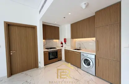 Apartment - 2 Bedrooms - 2 Bathrooms for rent in Azizi Riviera 61 - AZIZI Riviera - Meydan One - Meydan - Dubai