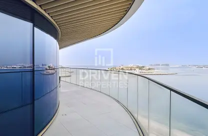 Apartment - 2 Bedrooms - 3 Bathrooms for sale in Grand Bleu Tower 2 - EMAAR Beachfront - Dubai Harbour - Dubai