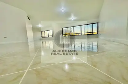 شقة - 4 غرف نوم - 4 حمامات للايجار في منطقة النادي السياحي - أبوظبي