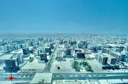 شقة - 3 غرف نوم - 2 حمامات للايجار في برج لطيفة - شارع الشيخ زايد - دبي