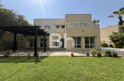 Villa - 3 Bedrooms - 6 Bathrooms for sale in Meadows 9 - Meadows - Dubai
