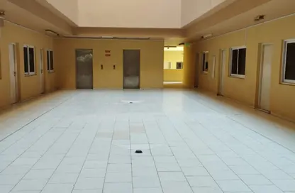 سكن عمال - استوديو - 8 حمامات للايجار في جبل على الصناعية 1 - جبل علي الصناعية - جبل علي - دبي