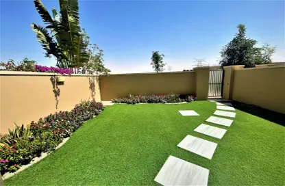 Villa - 2 Bedrooms - 4 Bathrooms for rent in Casa Dora - Serena - Dubai Land - Dubai