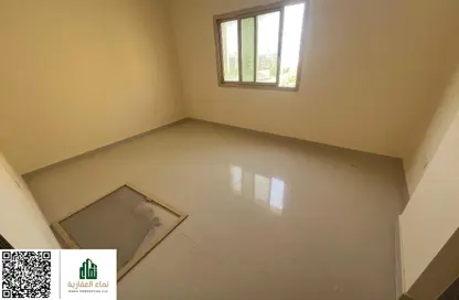 Apartment - 2 Bedrooms - 2 Bathrooms for rent in Al Jurf 2 - Al Jurf - Ajman Downtown - Ajman