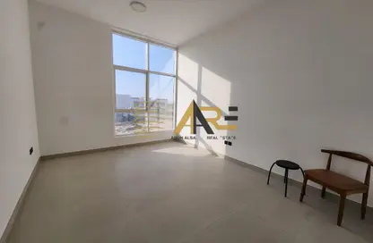 Apartment - 1 Bedroom - 1 Bathroom for rent in Hoshi - Al Badie - Sharjah
