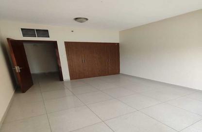 Apartment - 2 Bedrooms - 3 Bathrooms for rent in Muwailih Building - Muwaileh - Sharjah