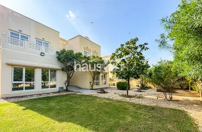 Villa - 4 Bedrooms - 5 Bathrooms for rent in Meadows 9 - Meadows - Dubai