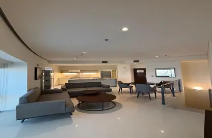 Duplex - 2 Bedrooms - 3 Bathrooms for rent in Park Place Tower - Sheikh Zayed Road - Dubai