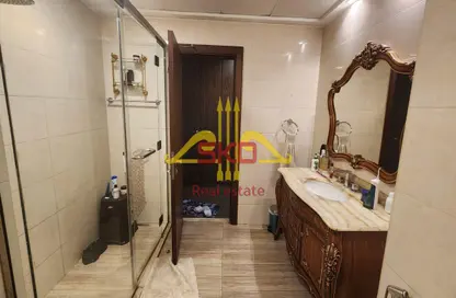 شقة - 3 غرف نوم - 4 حمامات للبيع في الأبراج الإدارية - الخليج التجاري - دبي