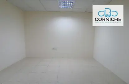 Office Space - Studio - 4 Bathrooms for rent in Khalidiya Centre - Cornich Al Khalidiya - Al Khalidiya - Abu Dhabi
