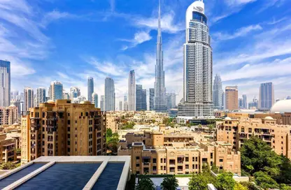 Apartment - 2 Bedrooms - 3 Bathrooms for sale in Burj Royale - Downtown Dubai - Dubai