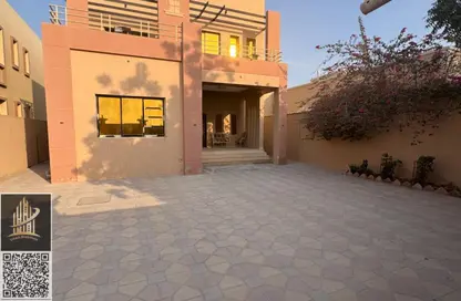 Villa - 5 Bedrooms - 7 Bathrooms for sale in Al Mowaihat 3 - Al Mowaihat - Ajman