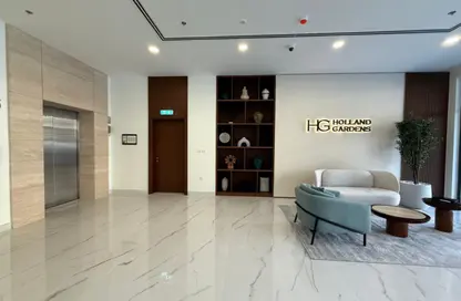 شقة - غرفة نوم - 1 حمام للايجار في هولاند جاردنز - تاون سكوير - دبي شقة - غرفة نوم - 1 حمام للايجار في هولاند جاردنز - تاون سكوير - دبي