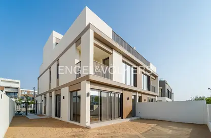 Villa - 5 Bedrooms - 1 Bathroom for sale in Aura - Tilal Al Ghaf - Dubai