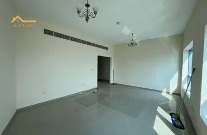 Apartment - 2 Bedrooms - 3 Bathrooms for rent in Al Khan Lagoon Tower - Al Khan Lagoon - Al Khan - Sharjah