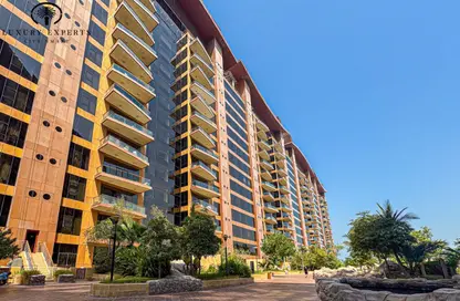 Apartment - 1 Bedroom - 2 Bathrooms for rent in Amber - Tiara Residences - Palm Jumeirah - Dubai