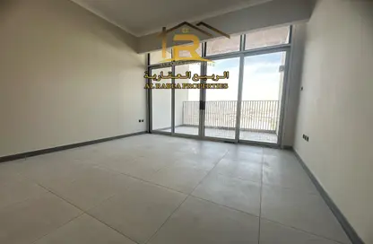 Empty Room image for: Apartment - 3 Bedrooms - 4 Bathrooms for rent in Al Jurf 2 - Al Jurf - Ajman Downtown - Ajman, Image 1