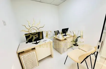 Office Space - Studio - 1 Bathroom for rent in Lulu Centre - Karama Park Area - Al Karama - Dubai
