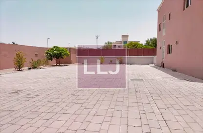 Apartment - 5 Bedrooms - 5 Bathrooms for rent in Shakhbout City - Abu Dhabi