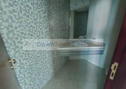 صورةحمام لـ: شقة - 2 غرف نوم - 3 حمامات للبيع في مساكن كورنيش عجمان - كورنيش عجمان - عجمان, صورة 1