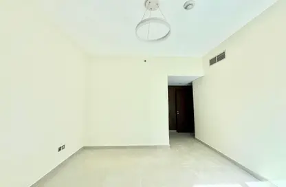 Apartment - 2 Bedrooms - 3 Bathrooms for rent in Jumeirah Garden City - Al Satwa - Dubai