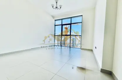 Apartment - 1 Bedroom - 2 Bathrooms for rent in Jumeirah Garden City - Al Satwa - Dubai