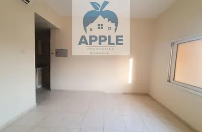 Apartment - Studio - 1 Bathroom for rent in Muwaileh 3 Building - Muwaileh - Sharjah