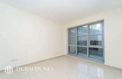 Apartment - 1 Bedroom - 2 Bathrooms for sale in Standpoint Towers - Downtown Dubai - Dubai