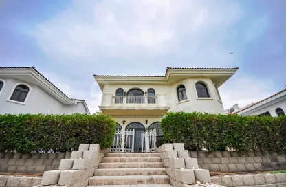 Villa - 4 Bedrooms - 5 Bathrooms for rent in Garden Homes Frond L - Garden Homes - Palm Jumeirah - Dubai