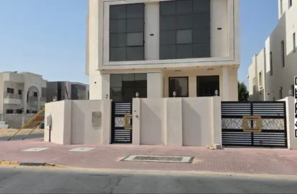 Villa - 4 Bedrooms - 6 Bathrooms for rent in Al Zaheya Gardens - Al Zahya - Ajman