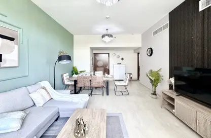 Apartment - 2 Bedrooms - 3 Bathrooms for rent in Freesia - Azizi Residence - Al Furjan - Dubai