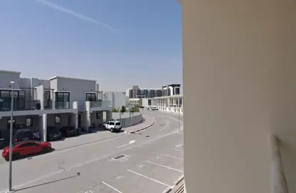 تاون هاوس - 2 غرف نوم - 3 حمامات للبيع في روكان 3 - دبي لاند - دبي