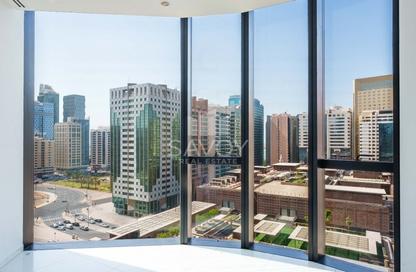 Apartment - 1 Bedroom - 2 Bathrooms for rent in Burj Mohammed Bin Rashid at WTC - Corniche Road - Abu Dhabi