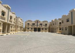 Villa - 4 bedrooms - 5 bathrooms for rent in Al Hili - Al Ain