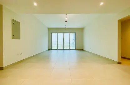 Apartment - 3 Bedrooms - 4 Bathrooms for rent in P2836 - Al Raha Beach - Abu Dhabi