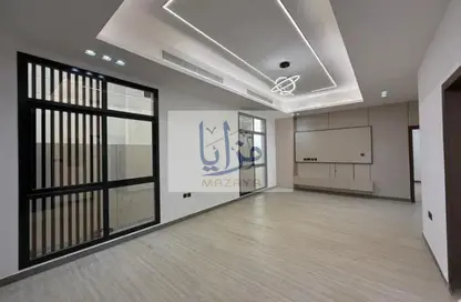 Villa - 5 Bedrooms - 7 Bathrooms for sale in Al Yasmeen 1 - Al Yasmeen - Ajman