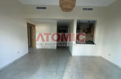 شقة - غرفة نوم - 2 حمامات للايجار في برج الزمرد - دبي مارينا - دبي