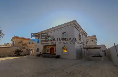 Villa - 4 Bedrooms - 5 Bathrooms for rent in Al Jurf 2 - Al Jurf - Ajman Downtown - Ajman