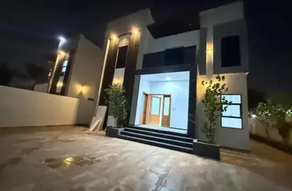 فيلا - 5 غرف نوم - 7 حمامات للبيع في 2 المويهات - المويهات - عجمان