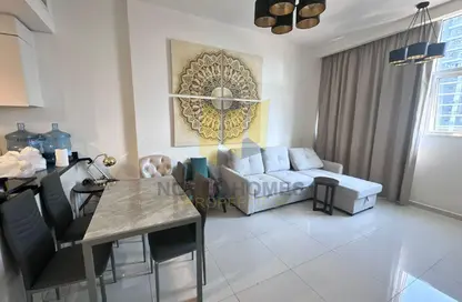 شقة - غرفة نوم - 2 حمامات للايجار في غالية - منطقة 18 - قرية جميرا الدائرية - دبي