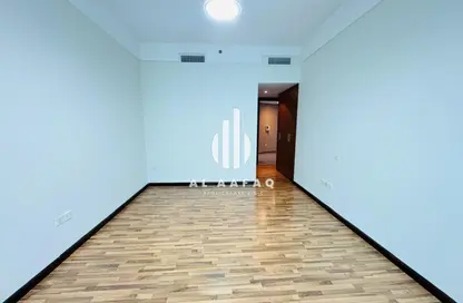 شقة - 2 غرف نوم - 3 حمامات للايجار في المجاز 3 - المجاز - الشارقة