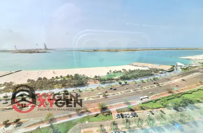 Duplex - 4 Bedrooms - 5 Bathrooms for rent in Al Sahel Towers - Corniche Road - Abu Dhabi