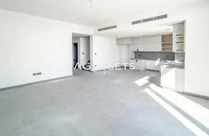 Empty Room image for: Townhouse - 3 Bedrooms - 4 Bathrooms for rent in Ruba - Arabian Ranches 3 - Dubai, Image 1