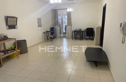 Apartment - 1 Bedroom - 2 Bathrooms for rent in Autumn 2 - Seasons Community - Jumeirah Village Circle - Dubai